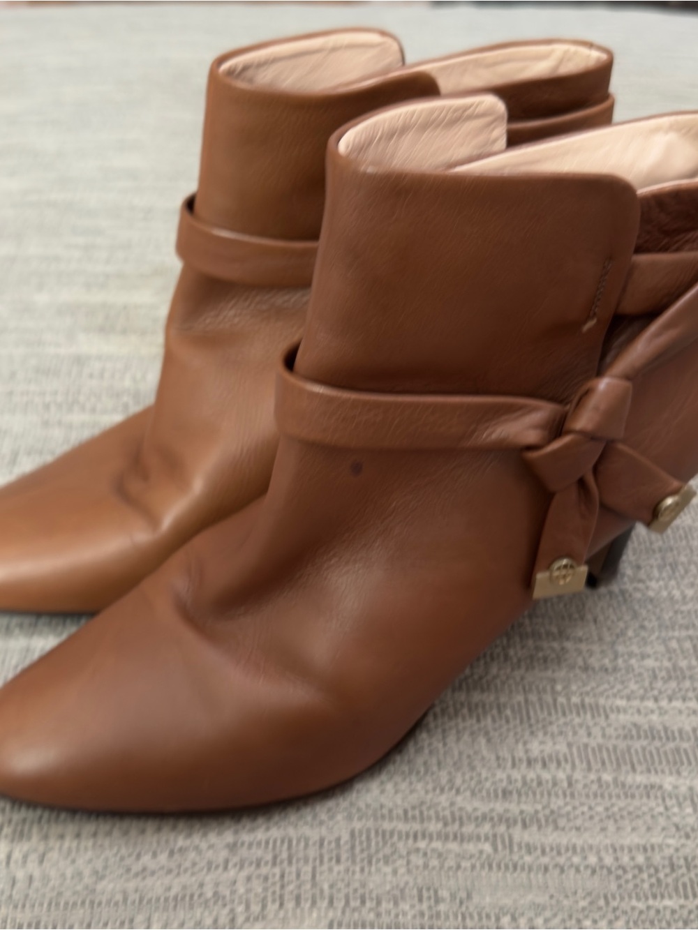 Hugo Boss Cognac Leather Ankle Boots with Bow Detail